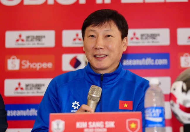 'Vua giải trẻ' báo tin dữ cho HLV Kim Sang-sik, ĐT Việt Nam gặp khó tại SEA Games 33?