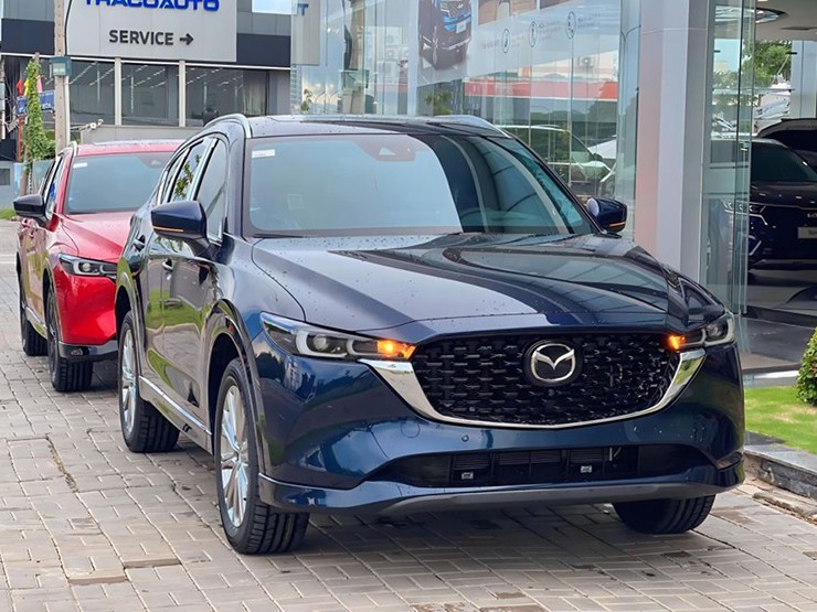 Giá xe Mazda CX-5 lăn bánh đầu tháng 3/2025 rẻ ‘chạm đáy’, át vía cả Honda CR-V và Hyundai Tucson