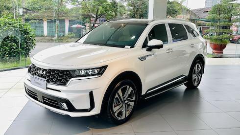 Giá lăn bánh Kia Sorento đầu tháng 3/2025 cực \'mềm\', thách thức cả Ford Everest và Toyota Fortuner