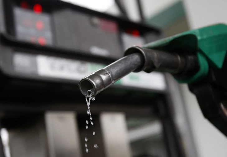 Giá xăng dầu hôm nay 4/4: Giảm không phanh do nhóm OPEC+ đang đẩy giá xuống đáy