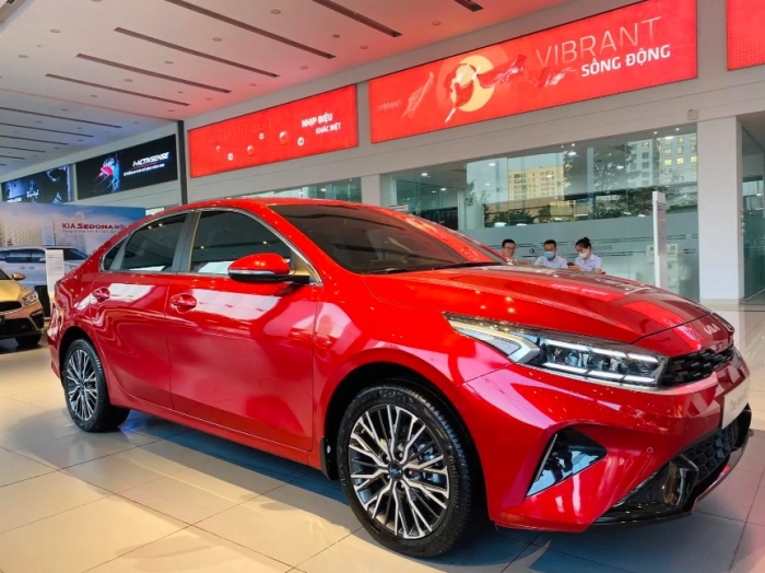 Tin xe trưa 20/4: Kia K3 đang có giá lăn bánh cực rẻ, đại chiến với Mazda3 và Hyundai Elantra