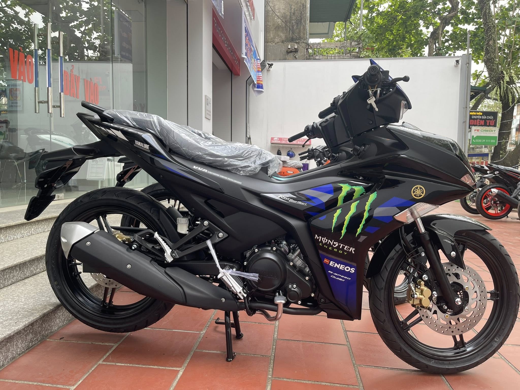 Yamaha Exciter 155 phiên bản 2025 về đại lý Việt giá 48 triệu đồng: Chơi tất tay với Honda Winner X