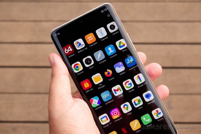 Đây là quái vật tầm trung, giá siêu rẻ cuối tháng 4 kèm nhiều trang bị ăn đứt iPhone 16, Galaxy A56