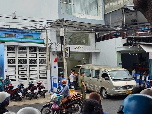 Nghi vấn chồng sát hại vợ cùng con riêng của vợ rồi treo cổ tự tự, người vợ đang mang thai 3 tháng, hé lộ nguồn cơn