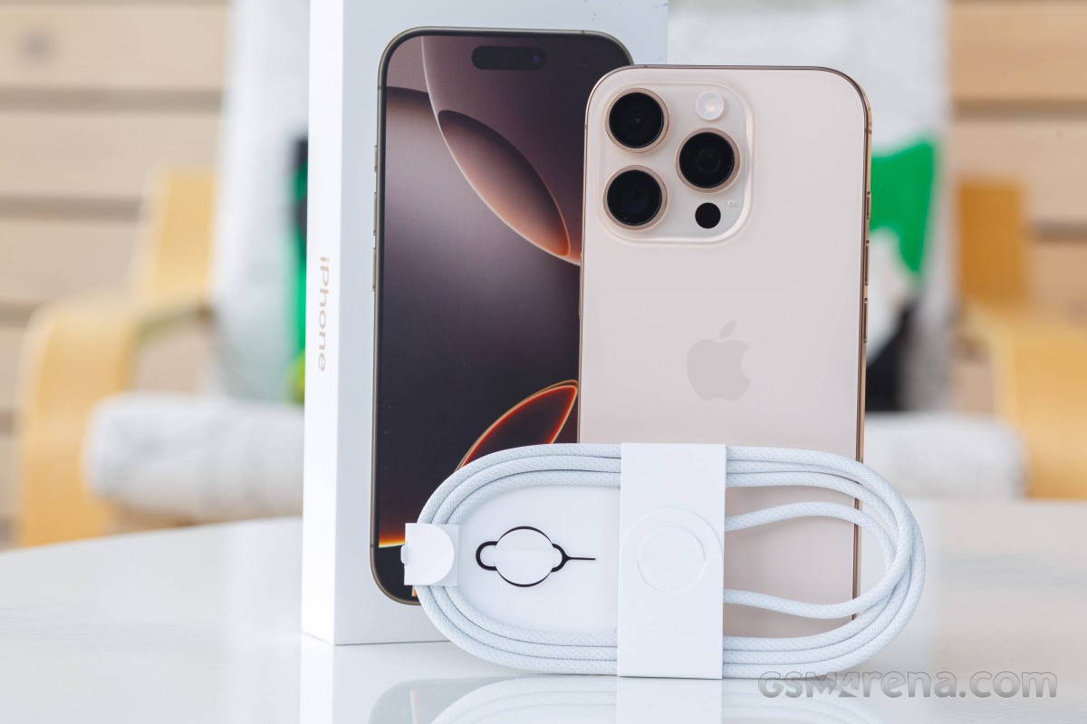 Giá đập hộp iPhone 16 Pro fullbox giảm 5 triệu đầu tháng 5, hiệu năng mạnh ngang Galaxy S25 Ultra