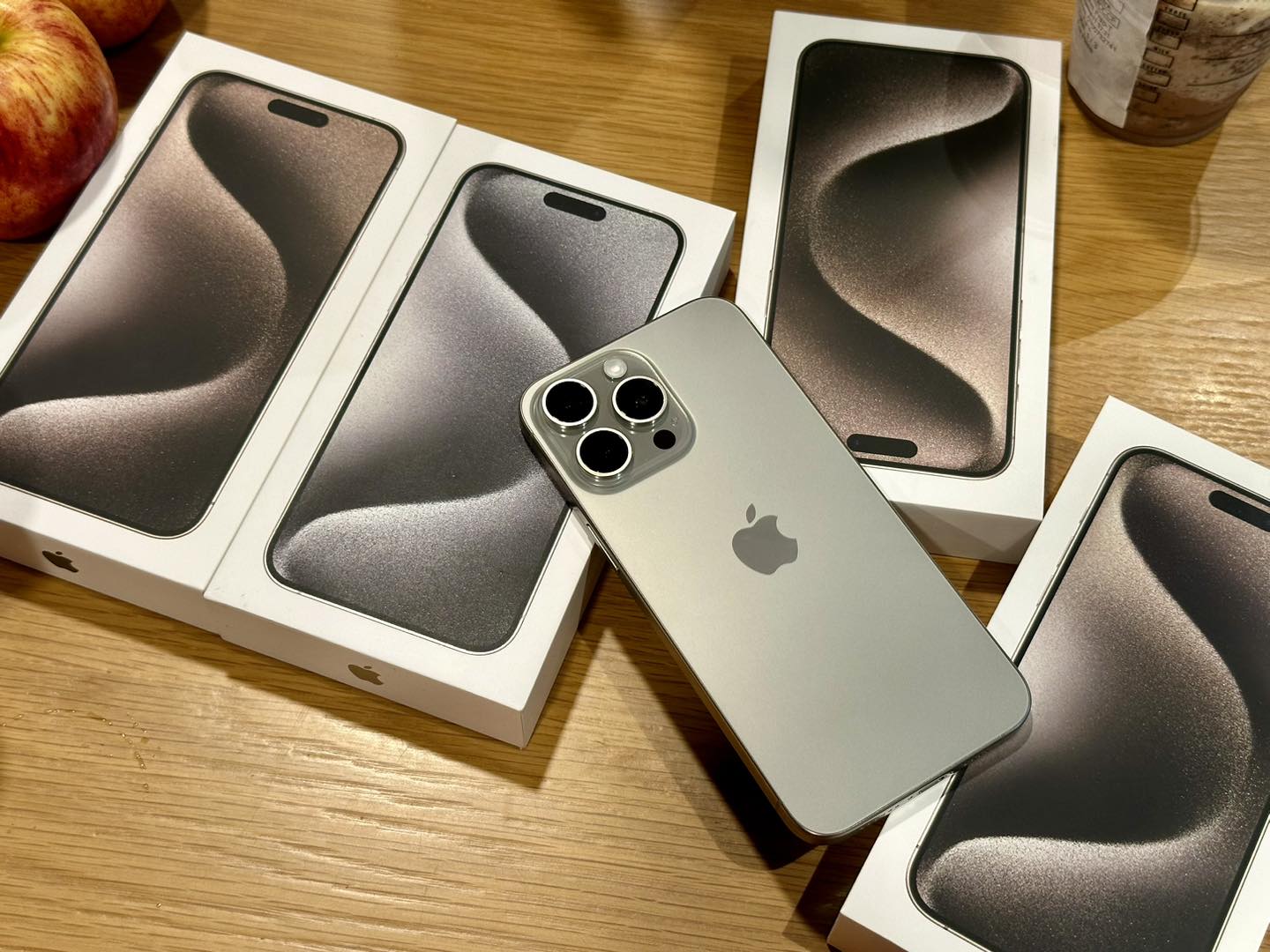 Giá đập hộp iPhone 15 Pro Max fullbox giảm khủng gần chục triệu đầu tháng 5, AI xịn đe nẹt Galaxy S25 Ultra