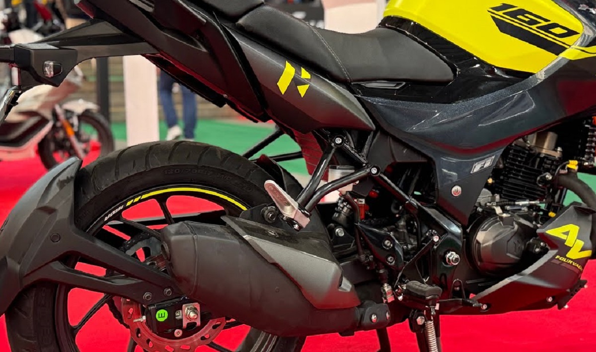 ‘Vua côn tay’ 160cc mới giá 65 triệu đồng chính thức ra mắt: Chất hơn hẳn Honda Winner X và Exciter