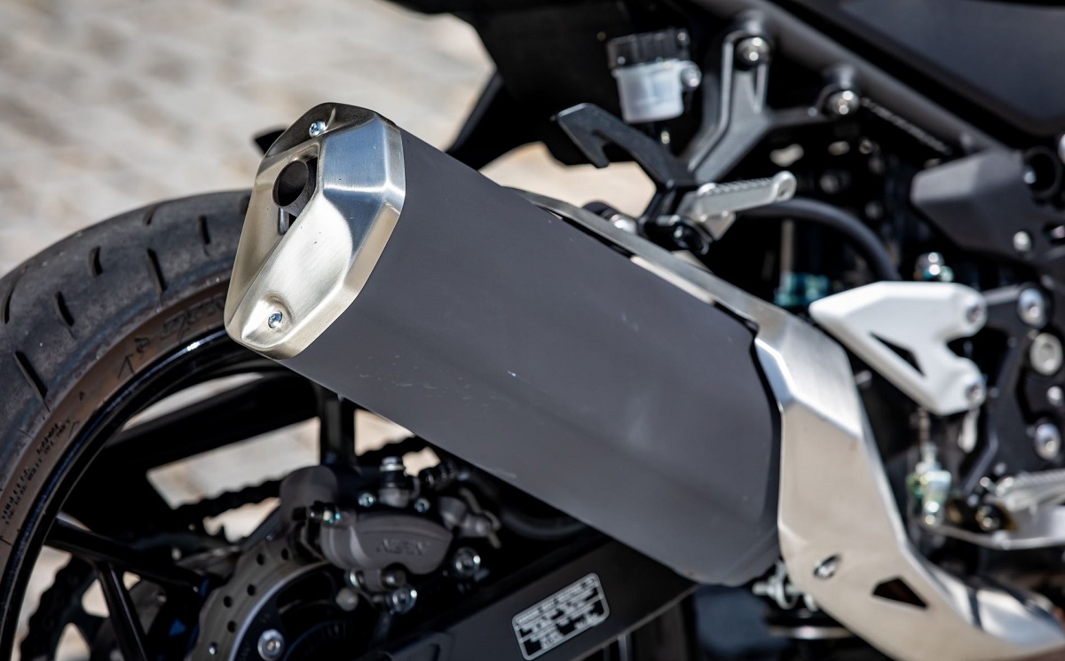 ‘Vua côn tay’ mới của Nhật chính thức ra mắt: Thể thao hơn cả Honda Winner X và Exciter, giá hấp dẫn