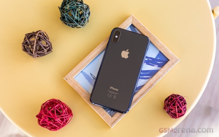 Đây là iPhone camera kép xịn hơn cả iPhone 16 nhưng giá hiện chưa đầy 5 triệu, so kè cả Galaxy A56