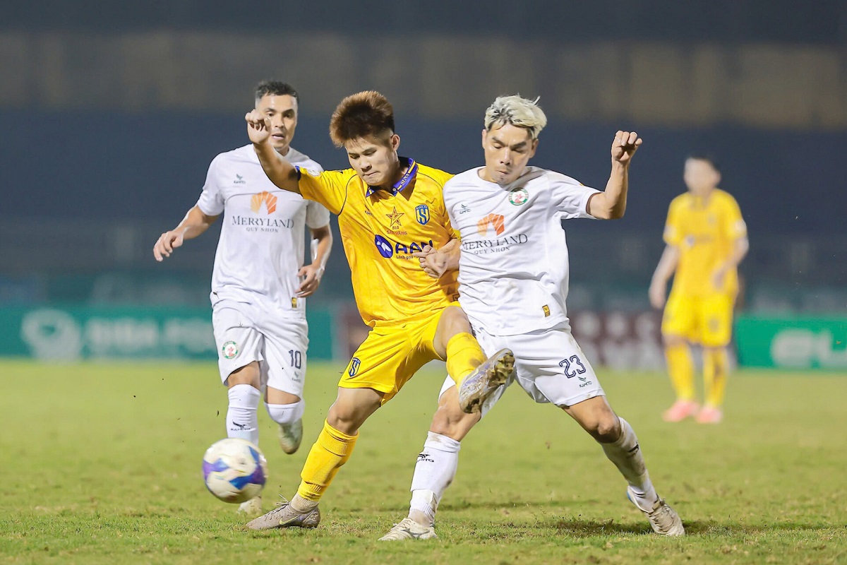 VPF có quyết định gây bất ngờ, \'chung kết ngược\' V.League 2024/25 xuất hiện bước ngoặt