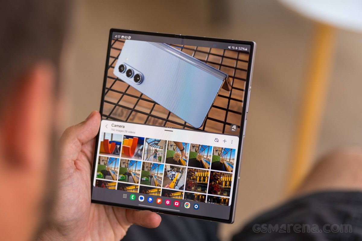 Siêu phẩm màn gập Galaxy Z Fold6 giảm gần chục triệu, đuổi sát nút iPhone 16 Pro Max