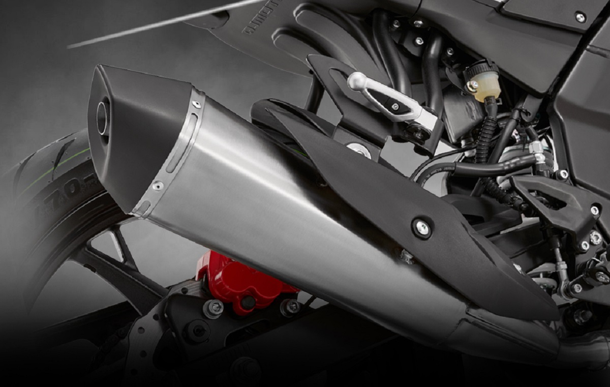‘Vua côn tay’ 180cc mới giá 56 triệu đồng chính thức ra mắt: Khắc chế cứng Honda Winner X và Exciter