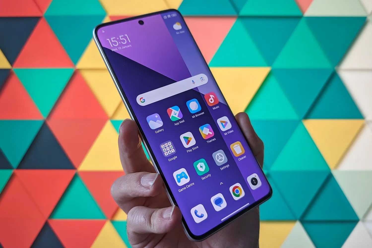 Đây là vua màn cong của Xiaomi, lật đổ vua tầm trung Galaxy A56, camera 200MP như Galaxy S25 Ultra