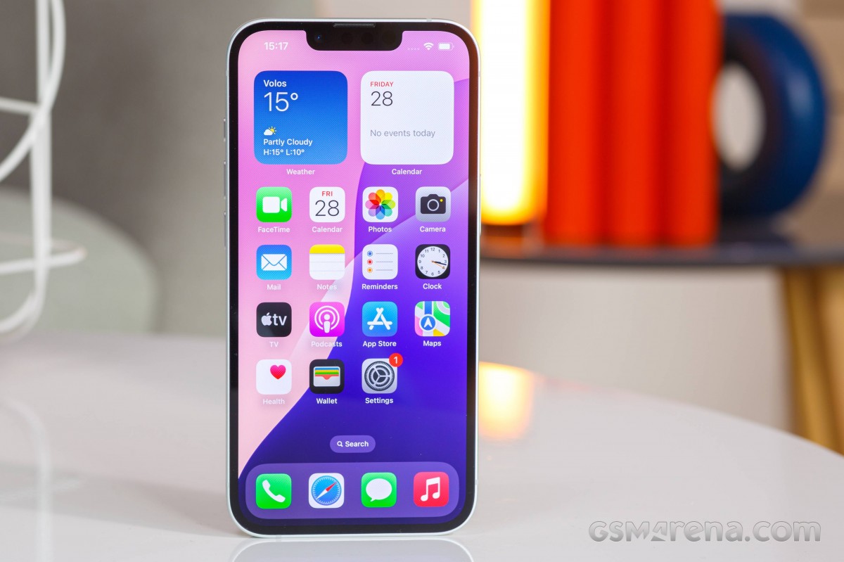 Đây là chiếc iPhone có AI giá rẻ nhất Việt Nam, chip mạnh như iPhone 16 Pro Max, áp đảo iPhone 15