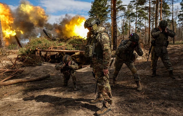 Ukraine phản công yếu ớt, nỗ lực đổ bộ bằng đường thủy nhưng bị Nga đánh ‘tơi bời’