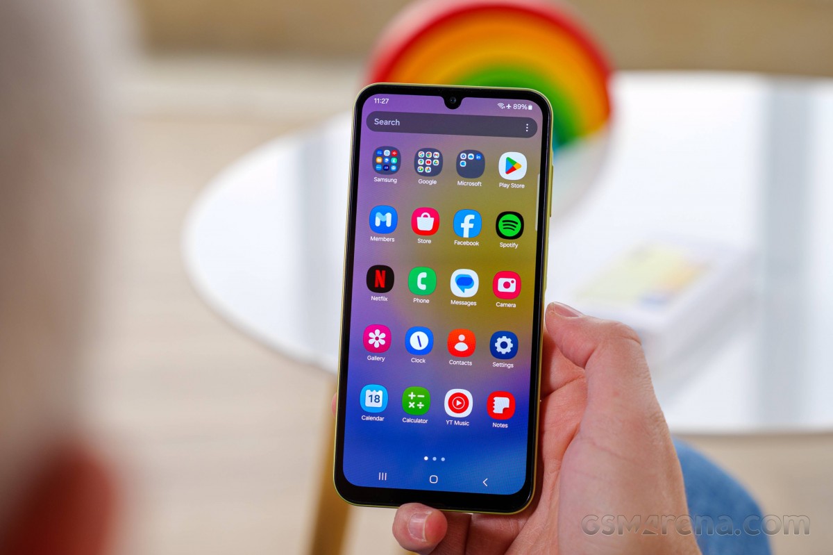 Galaxy A25 5G ‘ngon – bổ - rẻ’, dưới 5 triệu vẫn có trang bị xịn như Galaxy S25, màn 120Hz mượt hơn iPhone 16