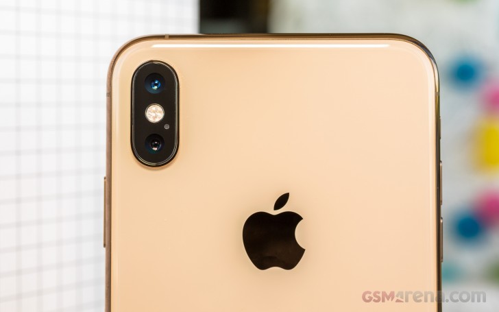 Đây là iPhone màn lớn giá dễ mua nhất tại Việt Nam, rẻ bằng 1/2 iPhone 12, vẫn ăn đứt iPhone 16