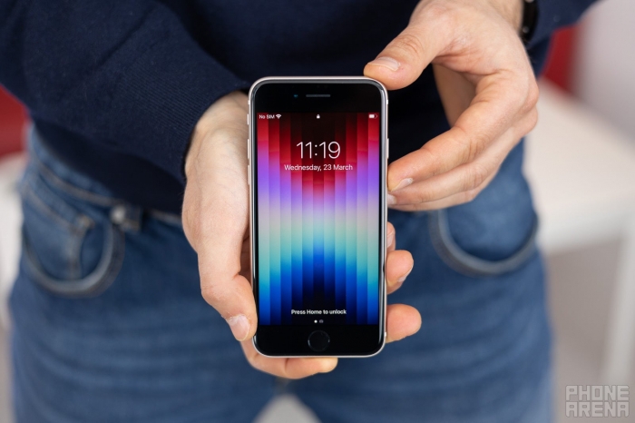 Chiếc iPhone này giá chưa đầy 5 triệu mạnh như iPhone 13 Pro Max, camera nét như iPhone 16