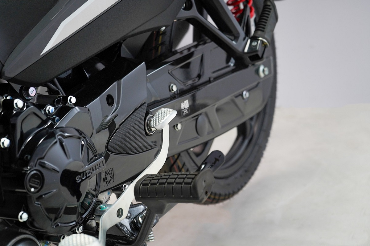 Suzuki chính thức ra mắt ‘huyền thoại xe số’ 110c mới giá 28 triệu đồng: Khắc chế cứng Honda Future