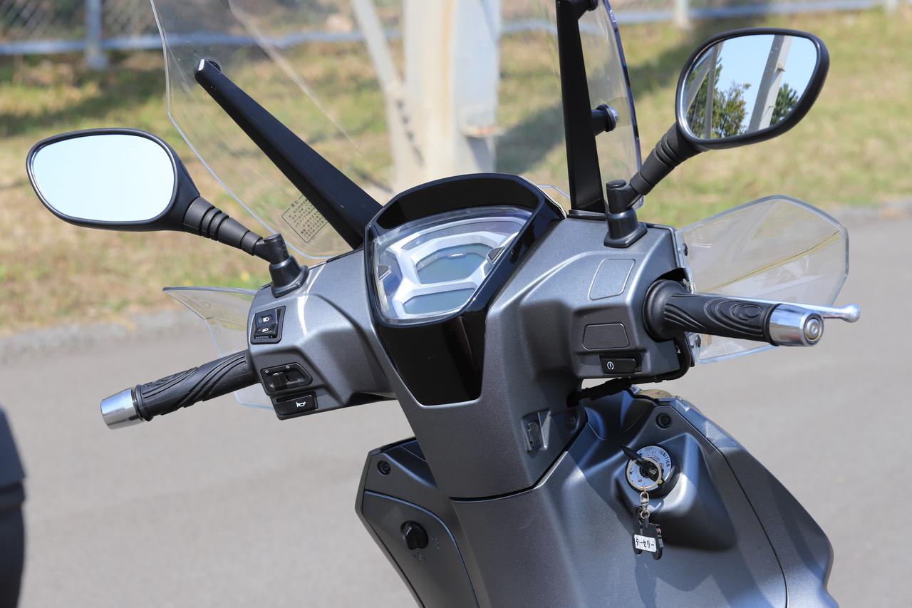 Tin xe trưa 2/6: ‘Kẻ hủy diệt Honda SH’ ra mắt với thiết kế đẹp át vía Air Blade, giá 63 triệu đồng