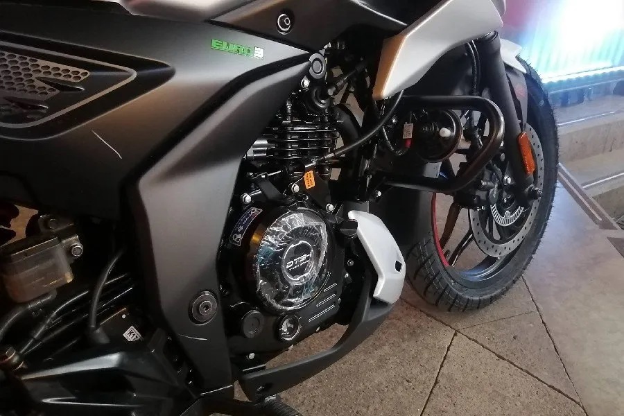 ‘Vua côn tay’ 165cc mới chính thức ra mắt giá 62 triệu đồng: Kèo căng cho Honda Winner X và Exciter