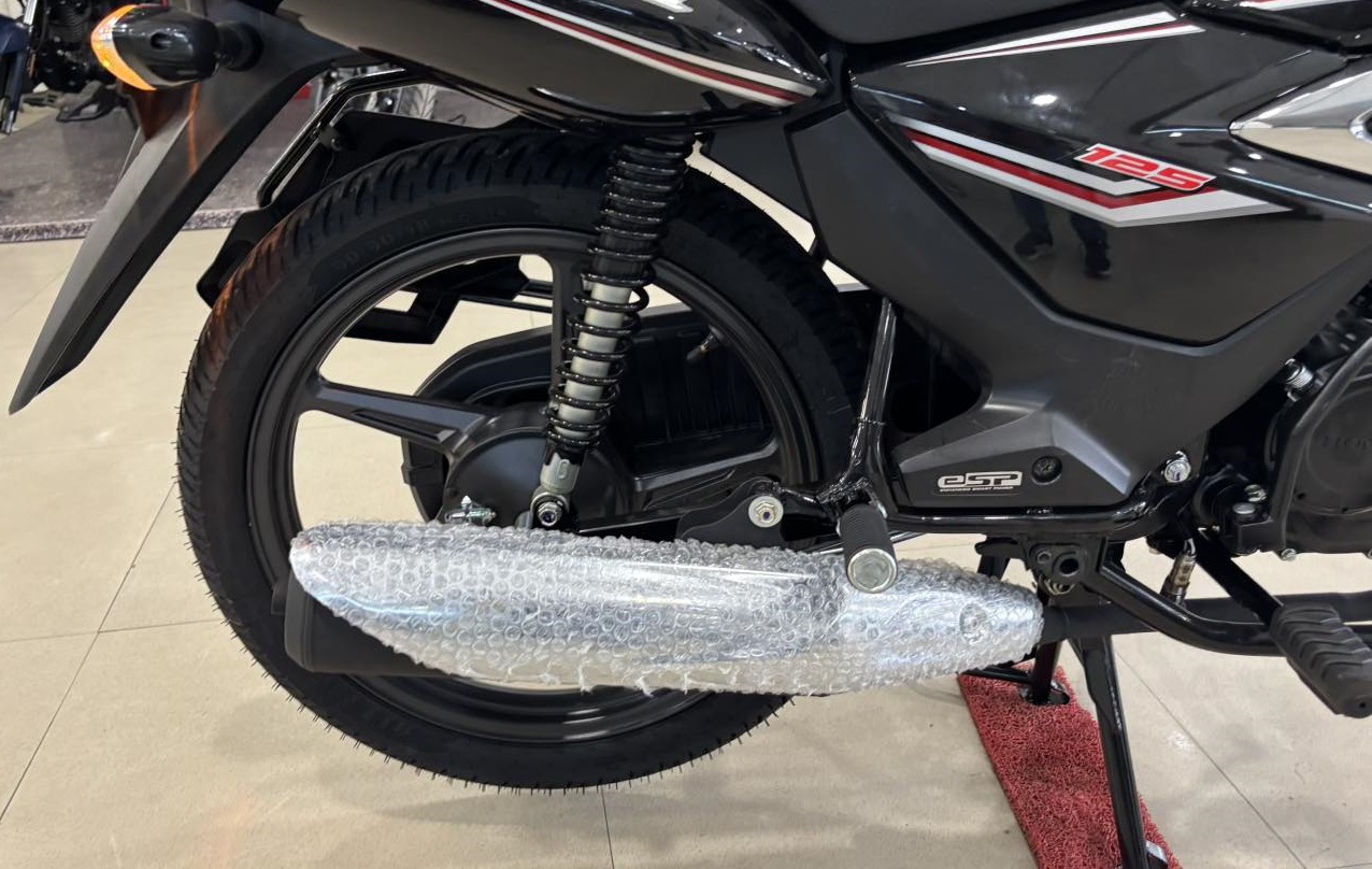 Honda chính thức mở bán ‘huyền thoại côn tay’ 125cc mới giá 23 triệu đồng: Đại chiến Yamaha Exciter