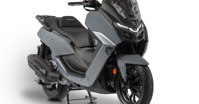 Tin xe trưa 8/6: ‘Vua xe ga’ mới ra mắt với giá cực cạnh tranh, trang bị đỉnh cao vượt trội Honda SH