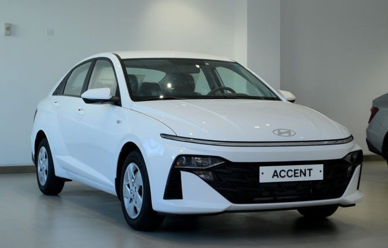 Giá lăn bánh Hyundai Accent siêu rẻ đầu tháng 6/2025, quyết tâm hạ đo ván Toyota Vios và Honda City