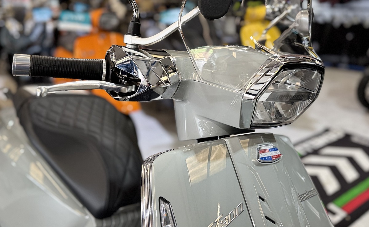 ‘Huyền thoại xe ga’ mới của Ý chính thức ra mắt: Thiết kế ăn đứt Vespa, hạ đo ván Honda SH, giá mềm