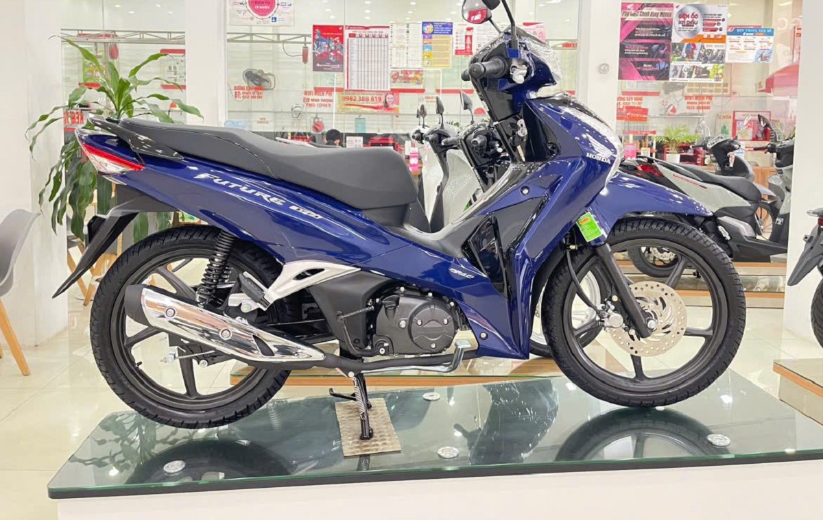 Bảng giá xe Honda Future 125 FI giữa tháng 6/2025: Giảm \'thủng đáy\', rẻ lấn át cả Wave Alpha và RSX