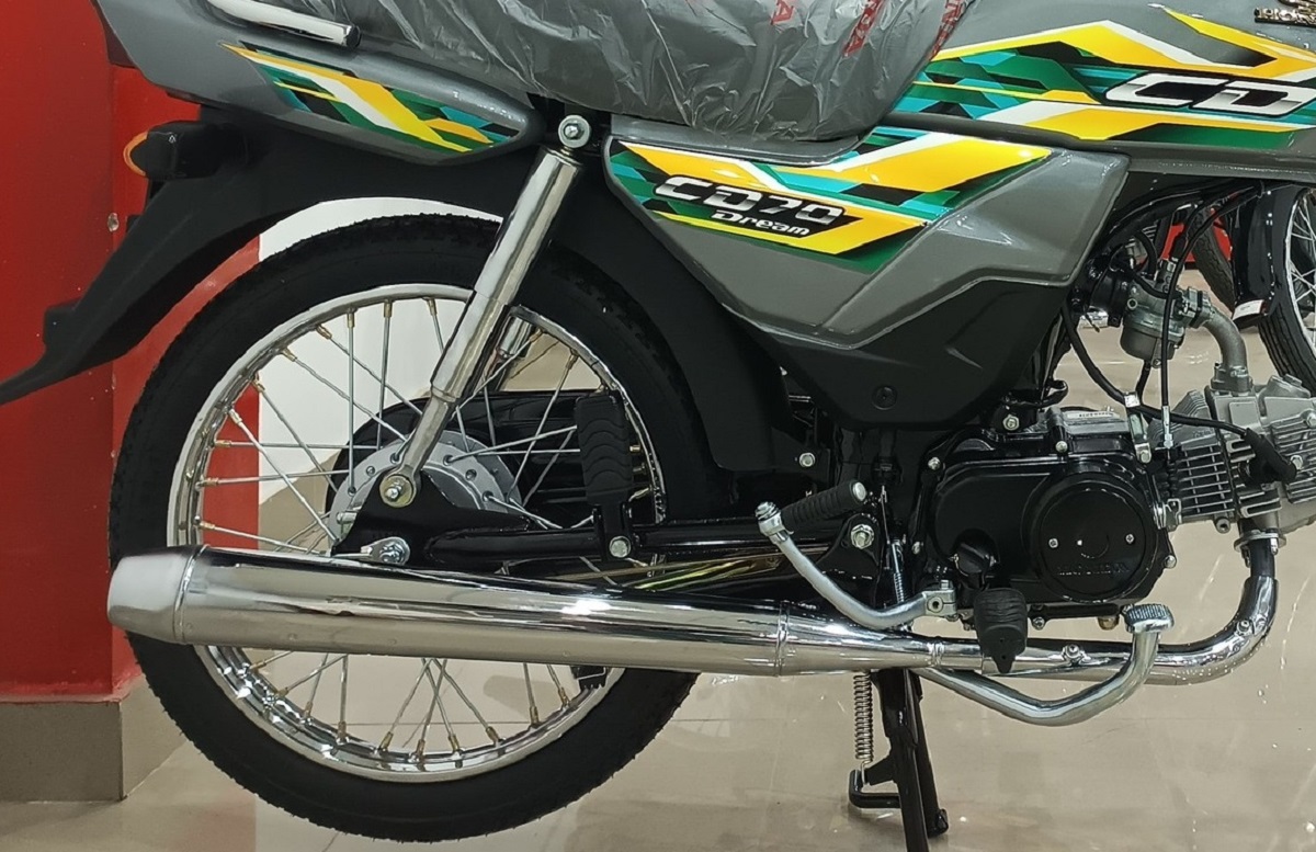 Tin xe máy 12/6: Honda mở bán ‘huyền thoại côn tay’ mới giá 14 triệu đồng, hạ đo ván Yamaha Exciter
