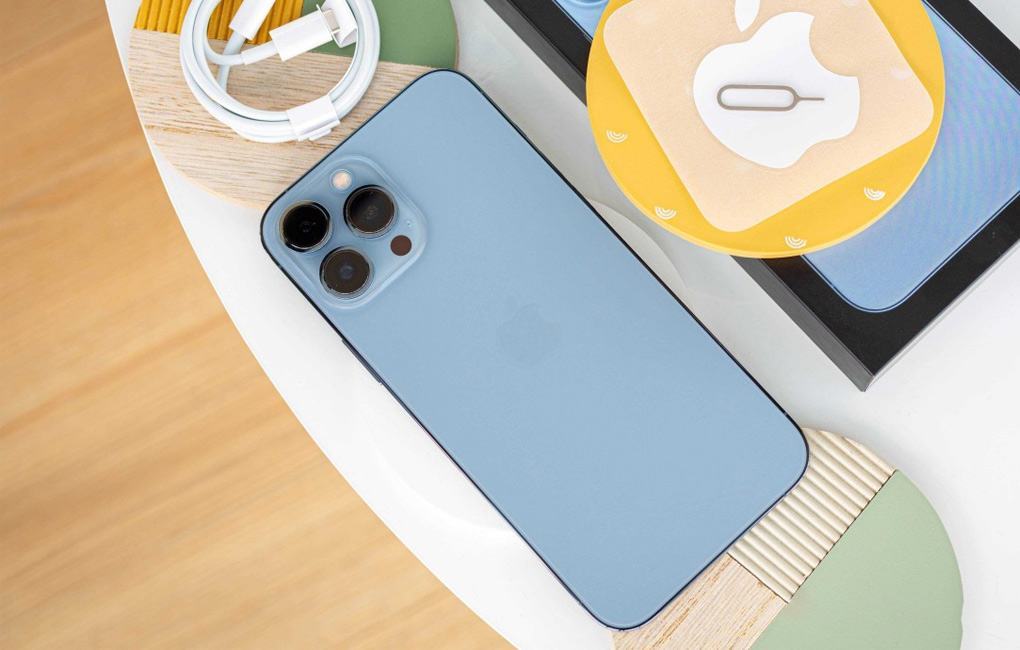 Giá iPhone 13 Pro Max rẻ như bèo đầu tháng 6, viền thép cao cấp không thua iPhone 16 Pro Max nhiều