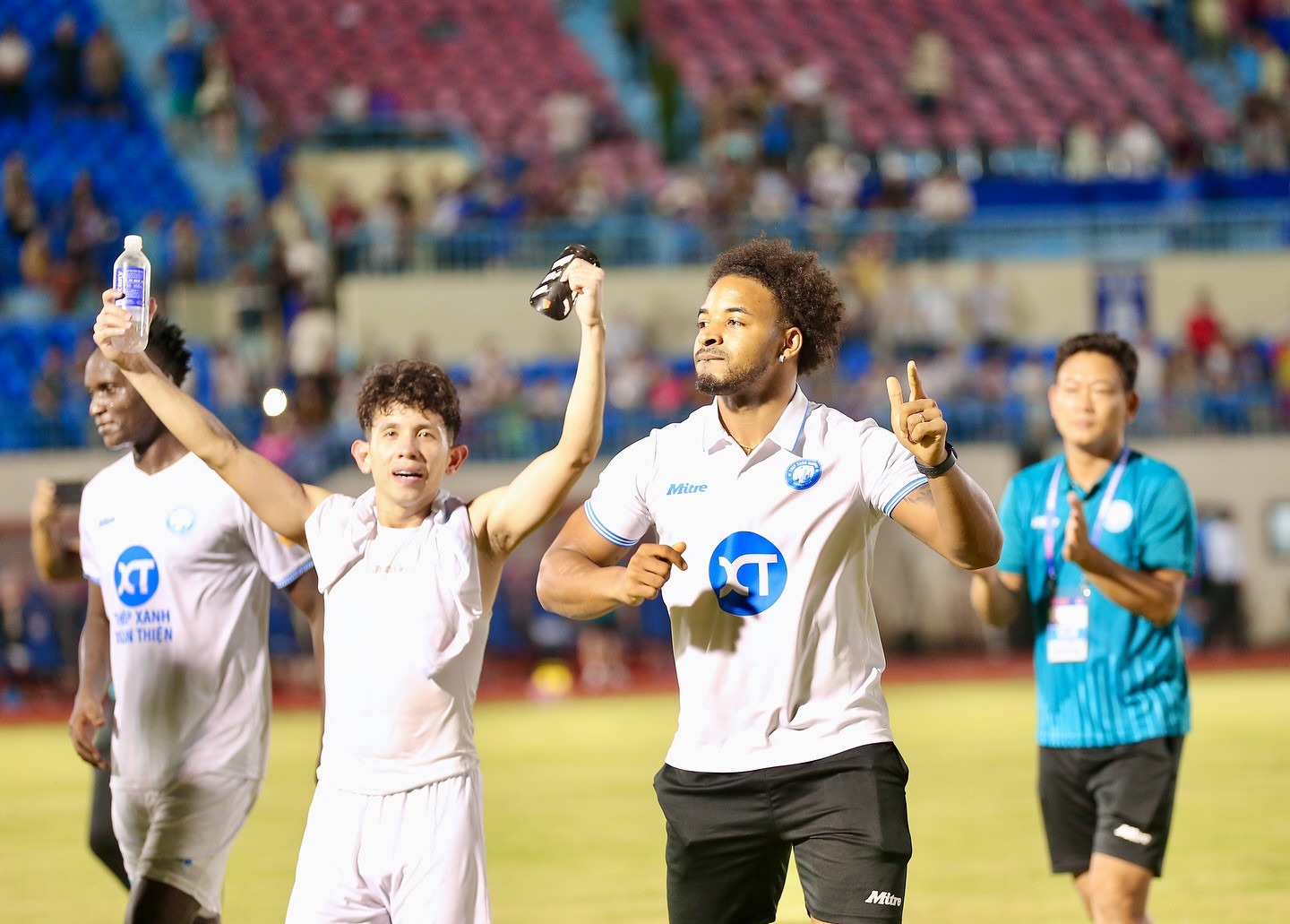 Xuân Son chính thức lập cột mốc hiếm có ở V.League, ngôi sao ĐT Việt Nam ra quyết định về tương lai