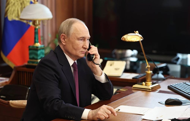 Ông Putin tuyên bố chấn động về giải quyết xung đột Iran – Israel giữa lúc chìm trong khói lửa với Ukraine