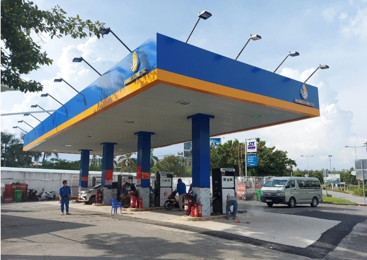 Giá xăng dầu hôm nay 19/6: Tăng chóng mặt, giá cả trong nước nhảy lên hơn 21.000 đồng/lít