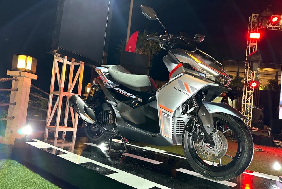 ‘Cơn ác mộng\' của Honda Air Blade ra mắt giá 45 triệu đồng, có động cơ 175cc lấn át SH Mode và Vario