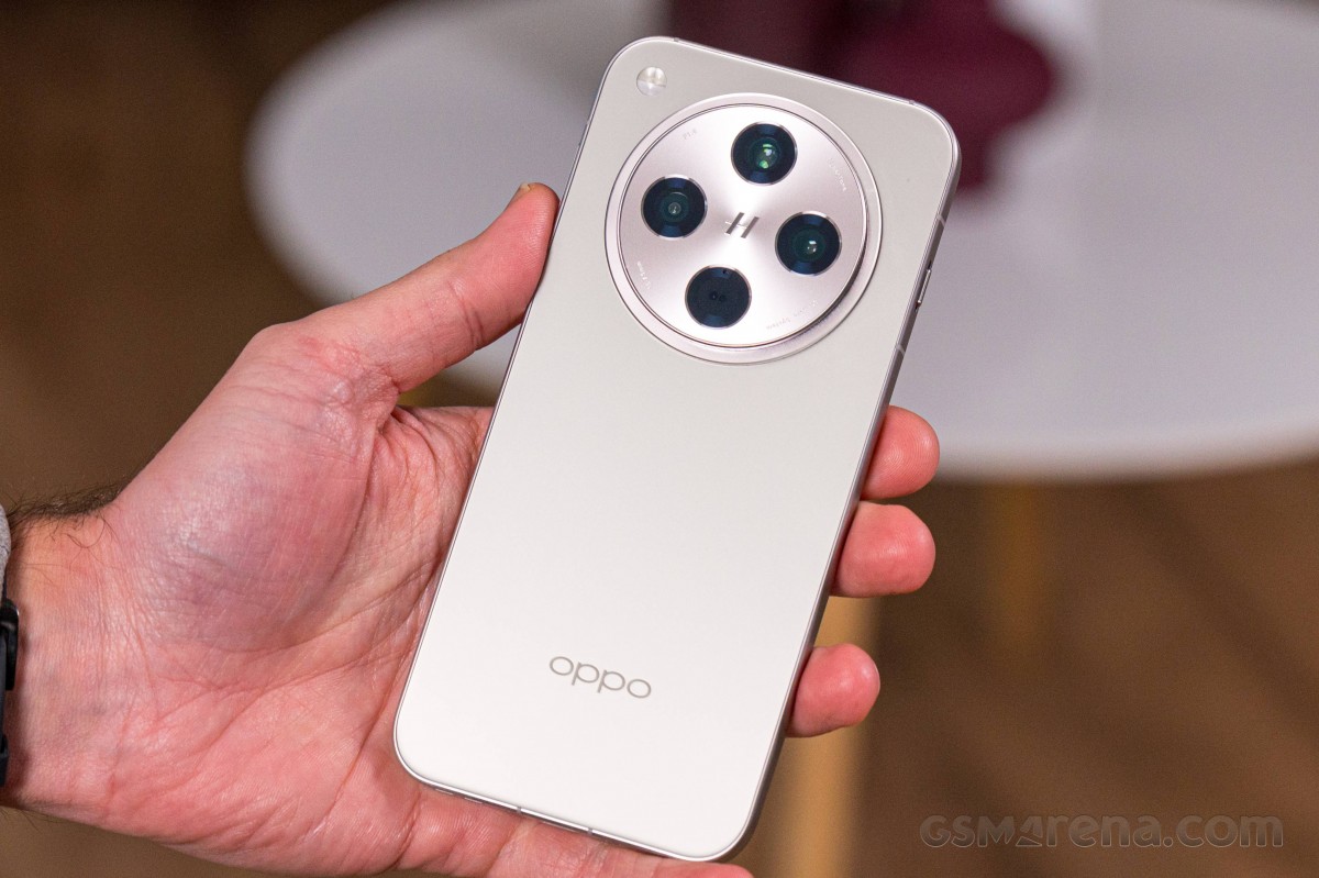 OPPO Find X8 giá cực dể mua đầu tháng 6: Camera chuyên gia Hasselblad xịn sò át vía Galaxy S25 Ultra