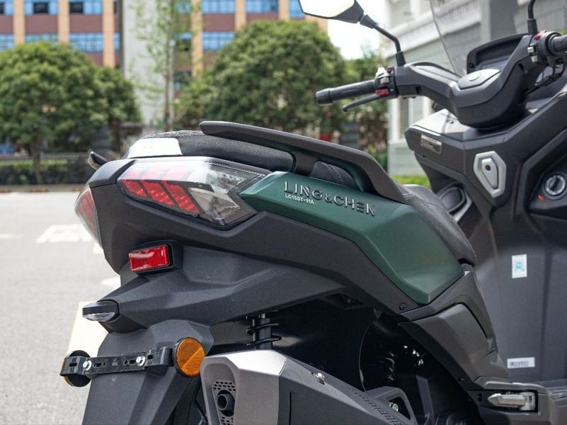 Rẻ như Honda Vision, ‘cơn ác mộng của Air Blade’ ra mắt giá 36 triệu đồng, trang bị át vía SH Mode ảnh 5