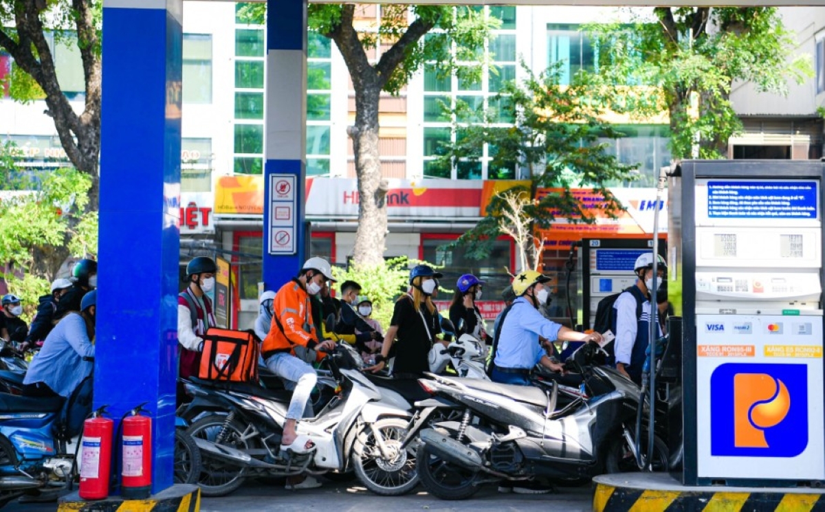 Giá xăng dầu hôm nay 28/6: GIảm \'đột biến\', thấp nhất tính từ tháng 3/2023