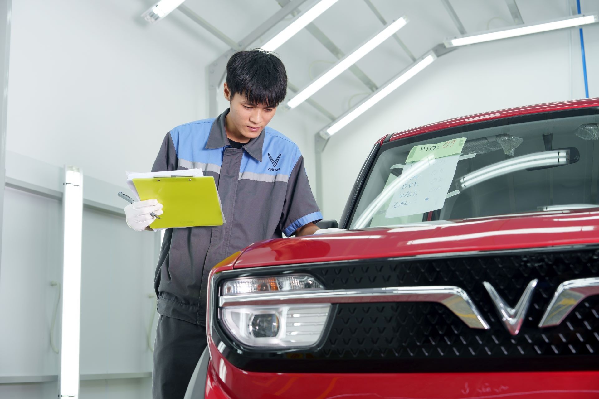 Cận cảnh dây chuyền sản xuất 200.000 xe/năm tại nhà máy VinFast Hà Tĩnh ảnh 13