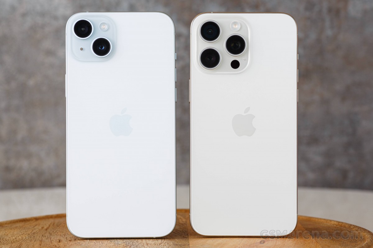 iPhone 15 Pro Max fullbox giảm khủng cả chục triệu, vẫn hút khách dù iPhone 17 sắp ra mắt
