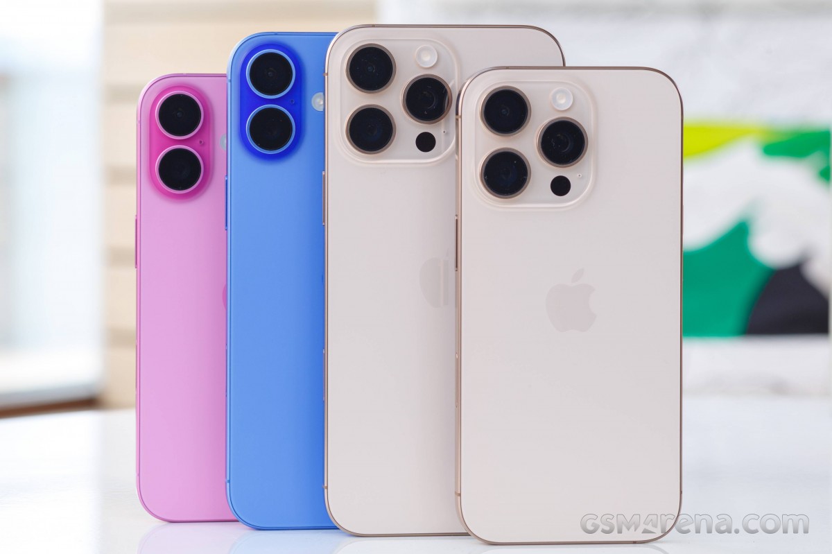 Bảng giá iPhone chính hãng VN/A mới nhất tháng 7: iPhone 12 siêu rẻ, iPhone 16 xả kho đón iPhone 17 ra mắt