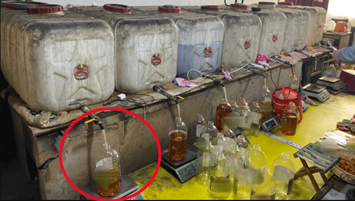 Phá đường dây sản xuất dầu ăn có mùi dầu diesel: Mua dầu kém chất lượng dán nhãn thương hiệu lớn