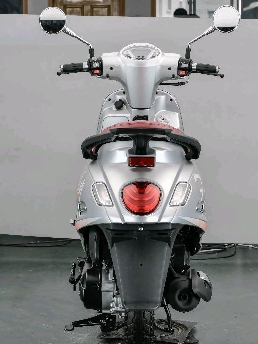‘Xe ga quốc dân’ 150cc mới ra mắt giá 18 triệu đồng rẻ như Honda Wave Alpha, trang bị lấn át Vision ảnh 2