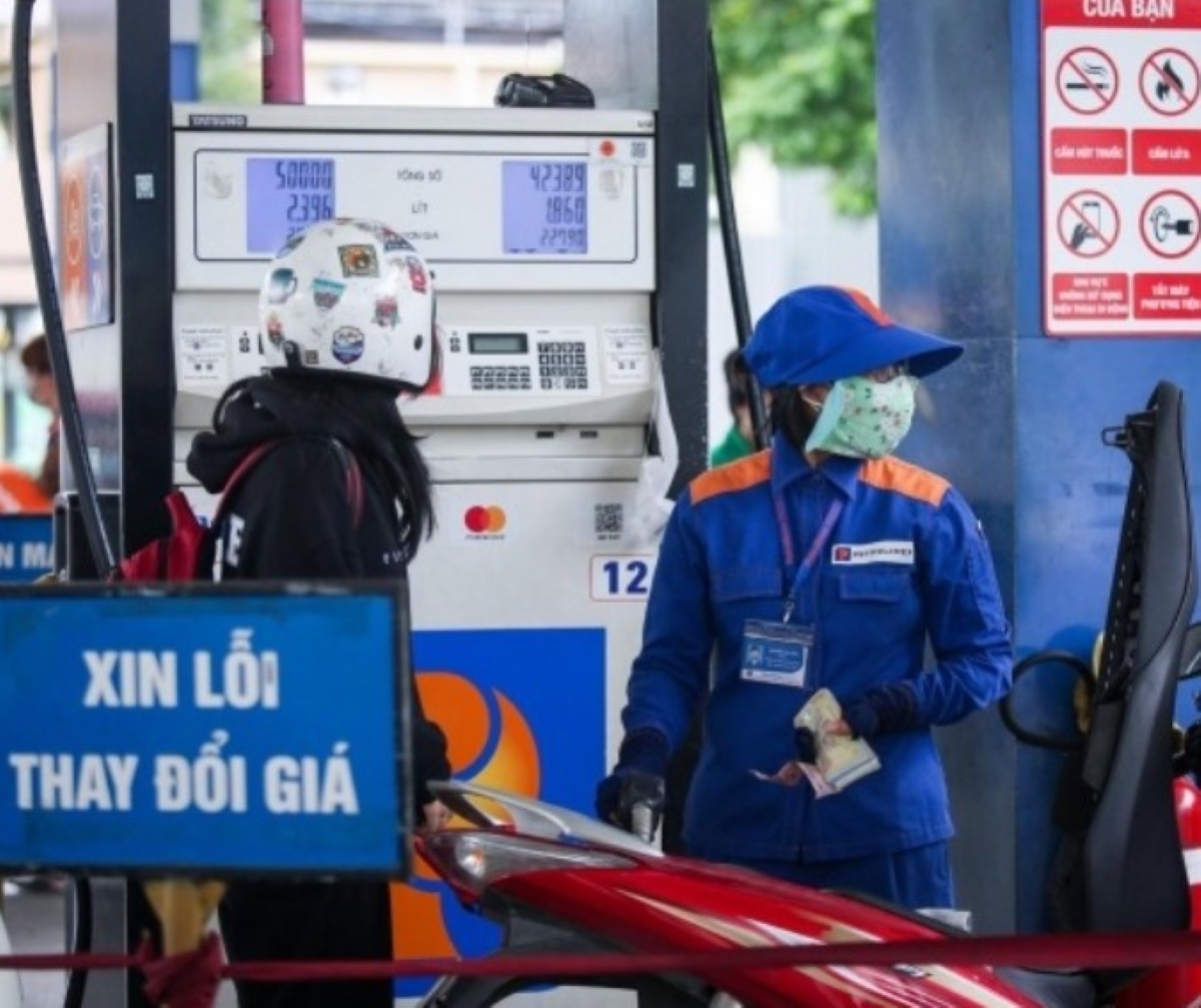 Giá xăng dầu hôm nay 6/7: Giảm liên tục và sẽ duy trì tình trạng này sang tuần sau