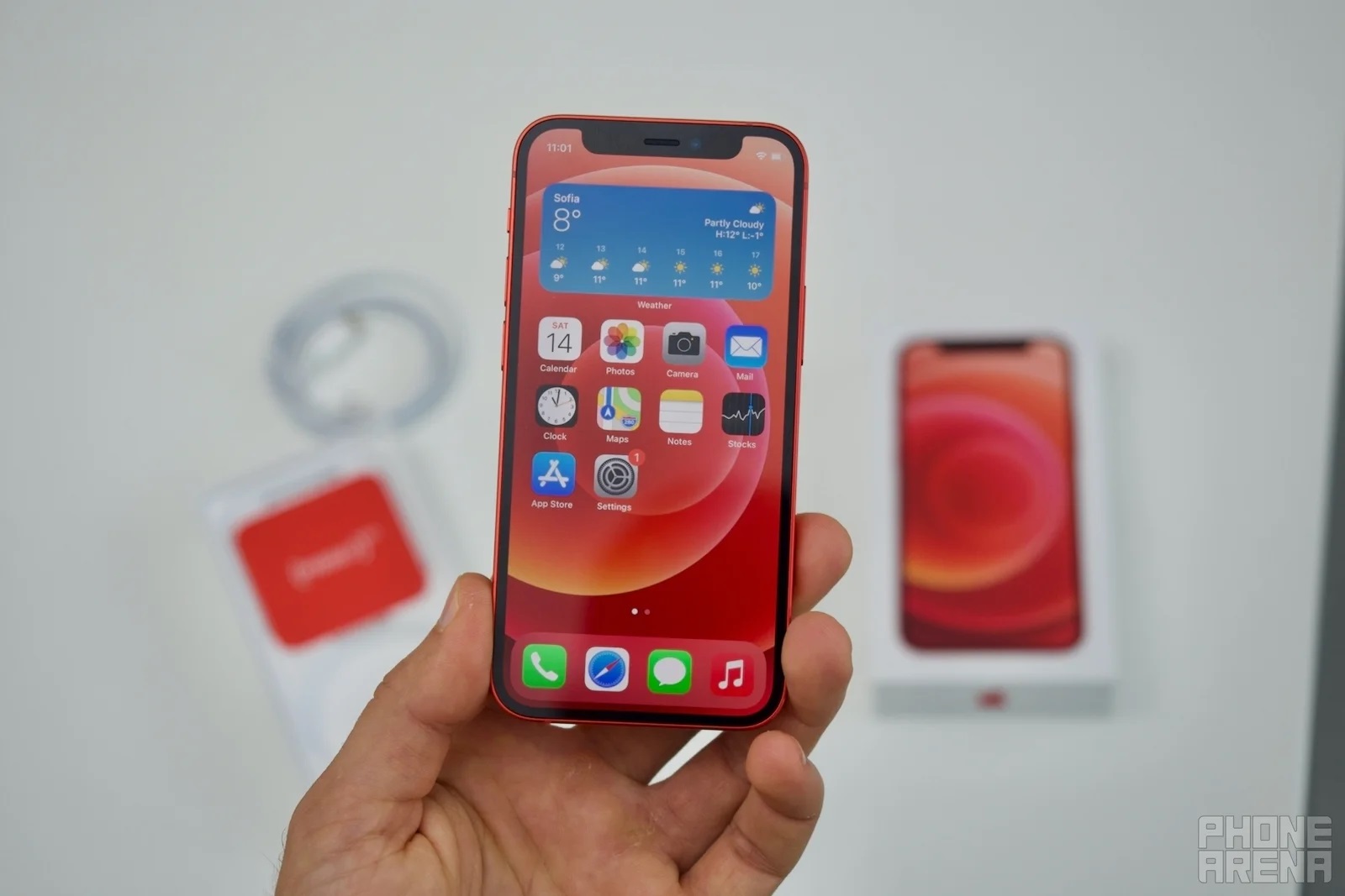 iPhone 12 Mini đang là vua giá trị trong tầm tiền, chỉ 4 triệu, ăn đứt iPhone 11, Galaxy A56 lép vế