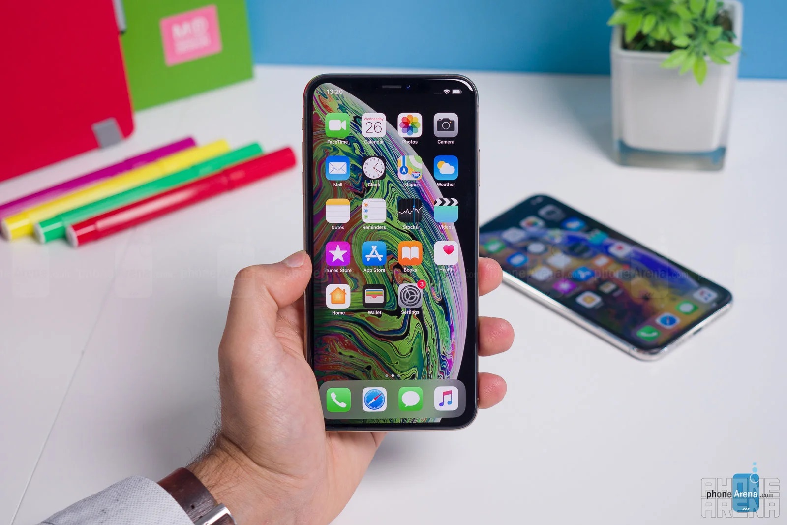 Giá iPhone XS Max tháng 7/2025, xuống đáy thấp nhất lịch sử, cũ nhưng camera vẫn ăn đứt iPhone 16