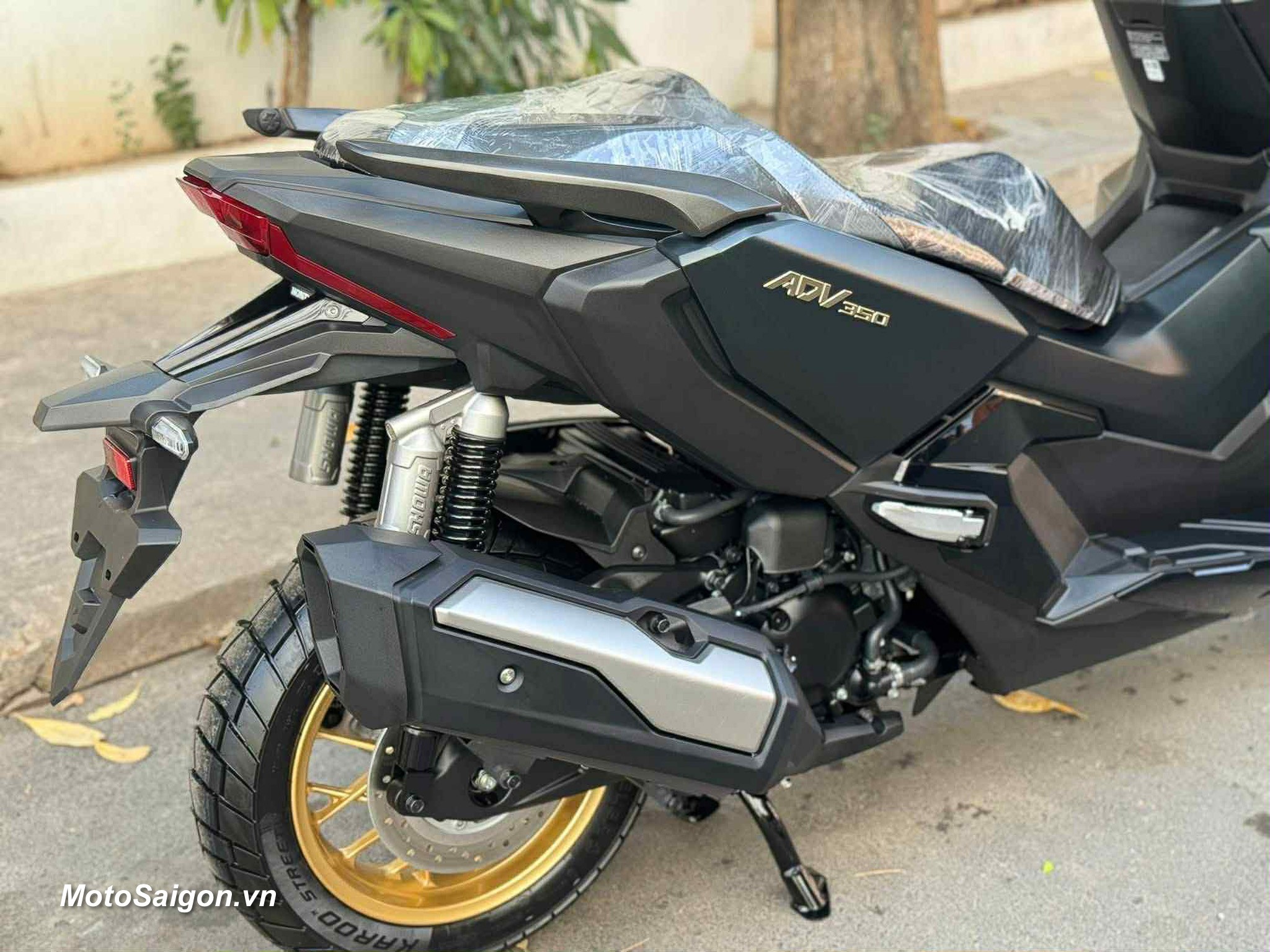 ‘Honda SH phiên bản đi phượt’ mới nhập từ Thái Lan đã cập bến Việt Nam, giá dự kiến cực kỳ hấp dẫn ảnh 7
