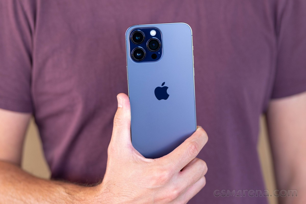iPhone 14 Pro Max fullbox màu Deep Purple vẫn hot, giá rẻ trang bị xịn hời hơn iPhone 16 Pro Max