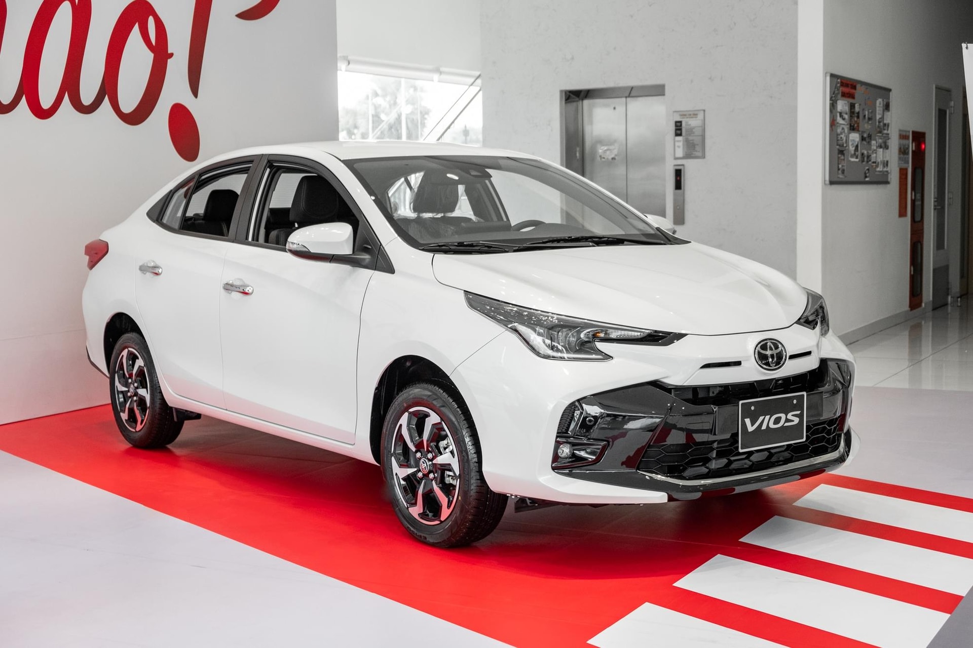 Giá lăn bánh Toyota Vios giữa tháng 7/2025 ở mức ‘rẻ như rau’, đả bại Hyundai Accent và Honda City